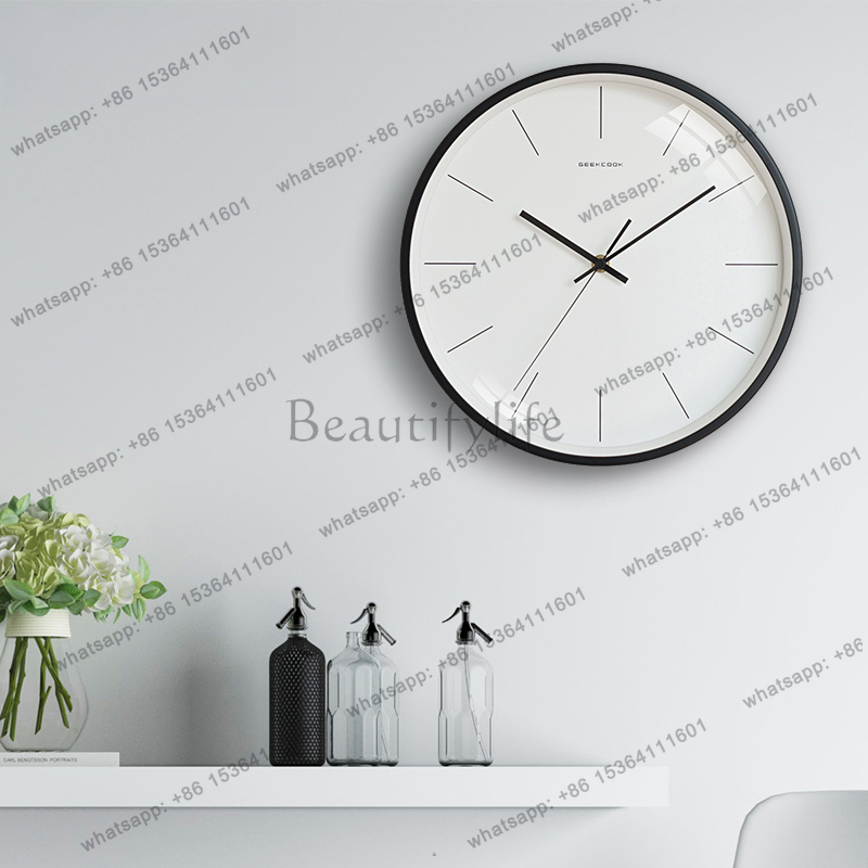 Interior Design Organic Modern - Light Luxury Fashion Wall Clock Design