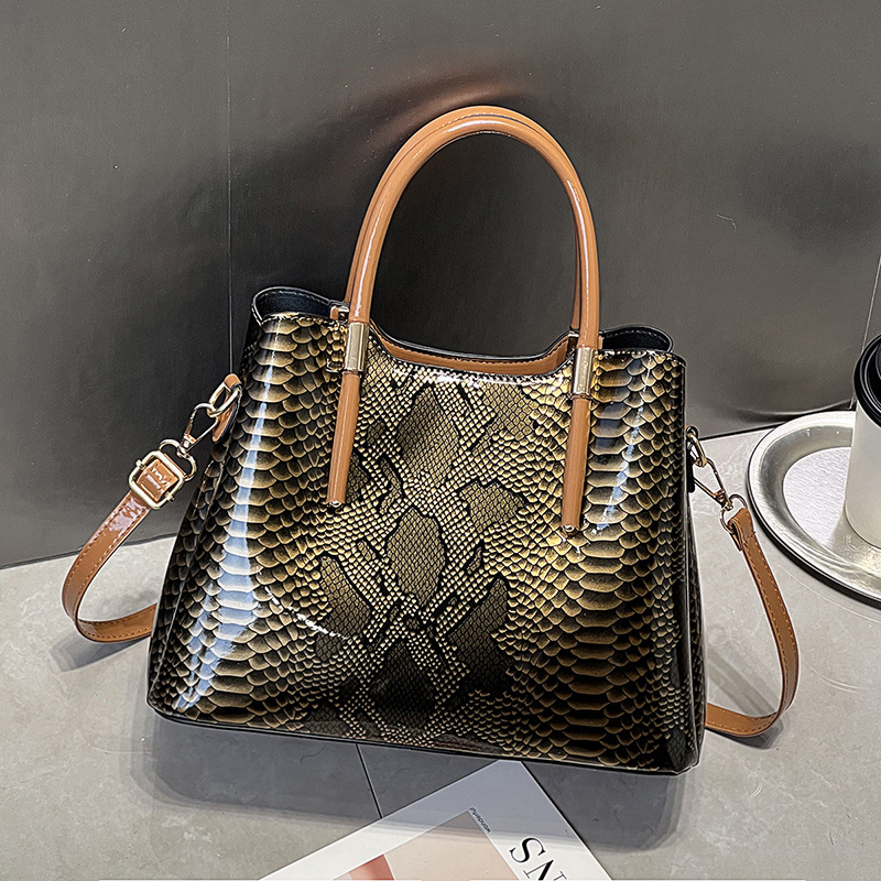 2025 New Designer Snake Leathe - огляд і ціна Interior Design High End