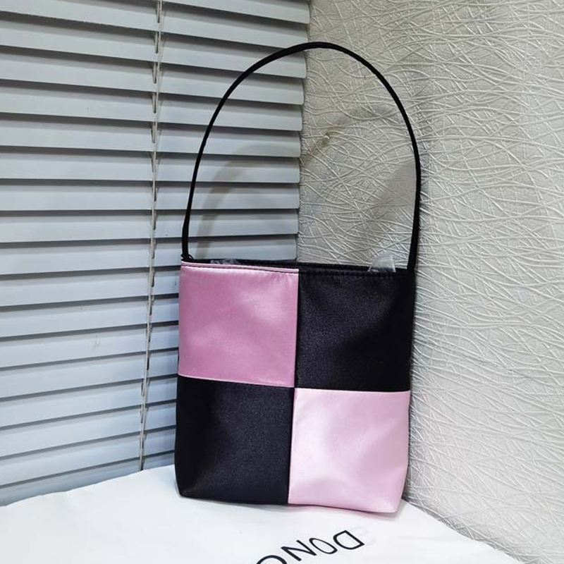 Silk Square Handbag Women's Fa - огляд і ціна Interior Design High End