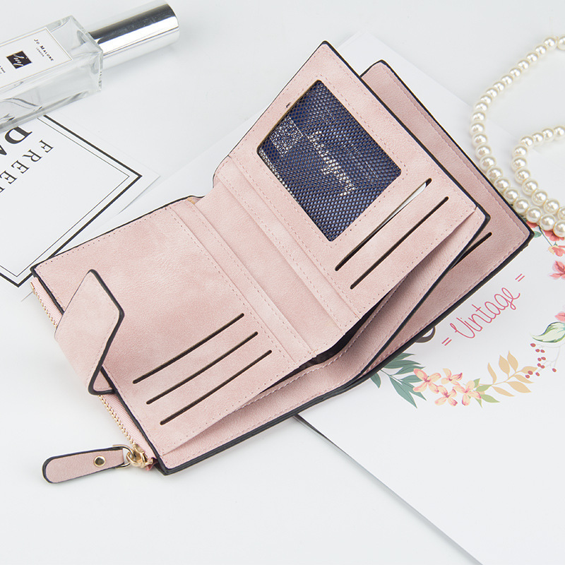 Customized Name Leather Women' - огляд і ціна Interior Design Photo